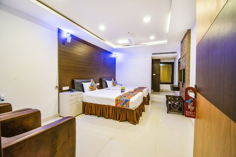 Fabhotel Abhinand Grand