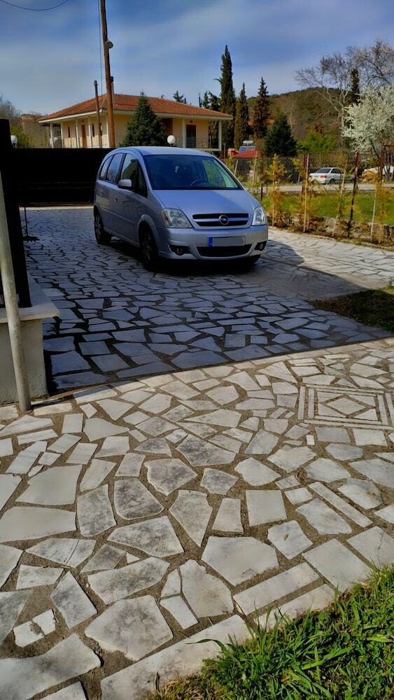Kastraki House With A View