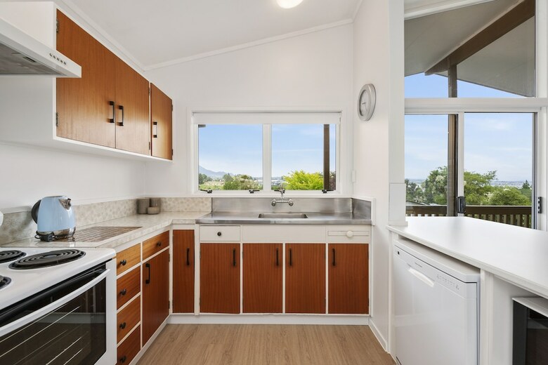 Te Awa View Holiday Home