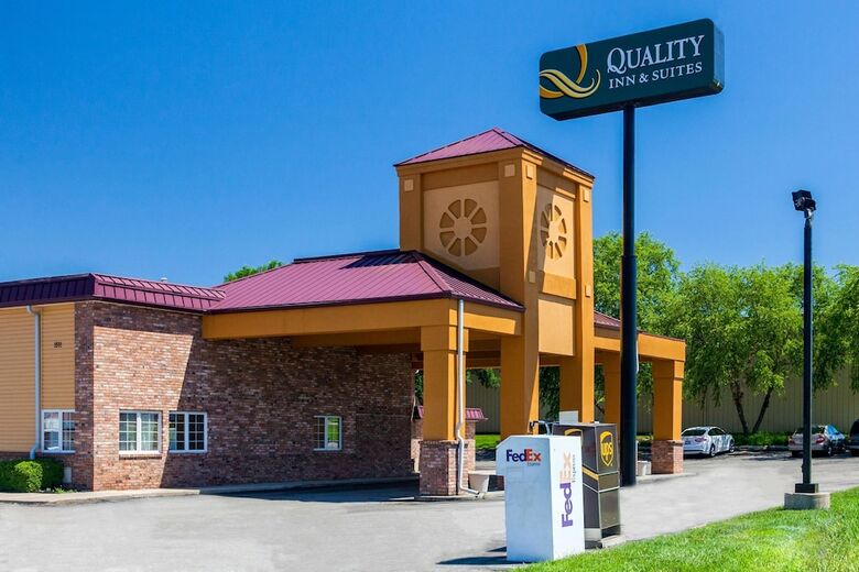 Motel Quality Inn & Suites