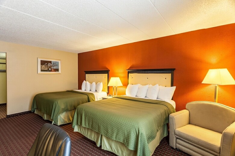 Motel Quality Inn & Suites
