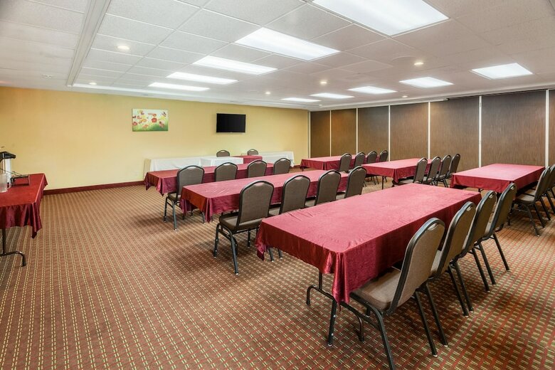 Motel Quality Inn & Suites