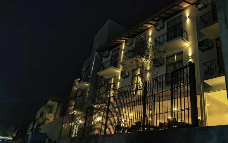 Hive 68 - Hotel And Resorts Negombo