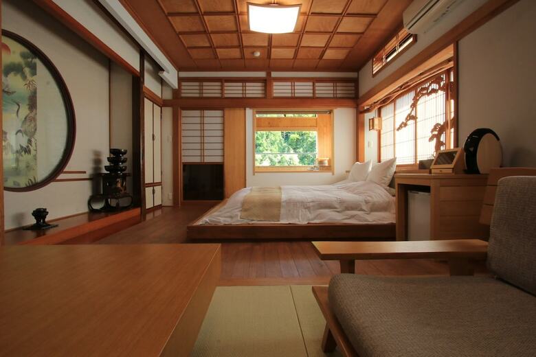 Furuyu Onsen Kakureisen