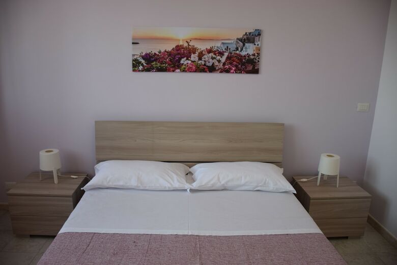 Hotel Ofelia House&rooms