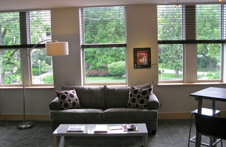 Hotel Suites At 118