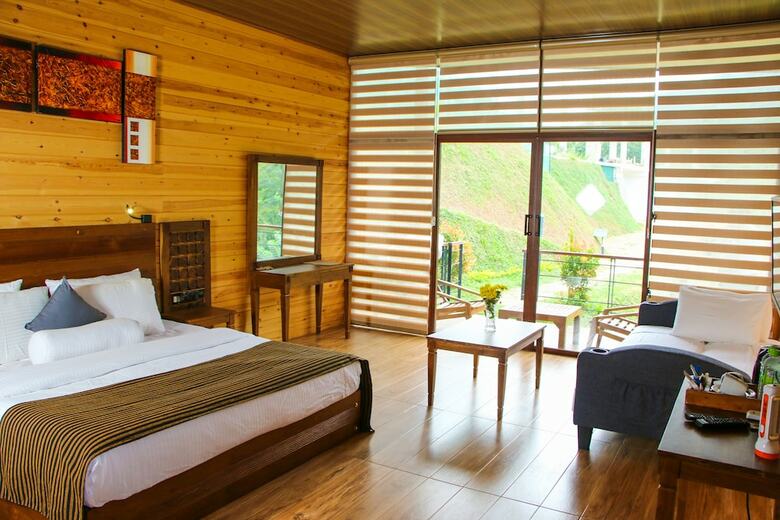 Villa Aloft Grand Hotel
