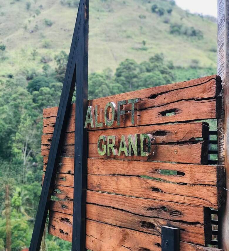 Villa Aloft Grand Hotel