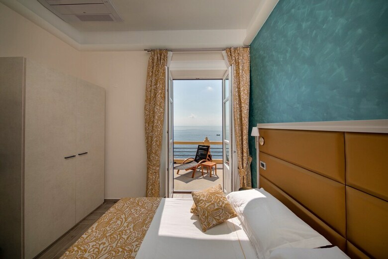 Hotel L?ariana Isole Eolie | UNA Esperienze
