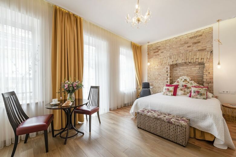 Hotel Cinko