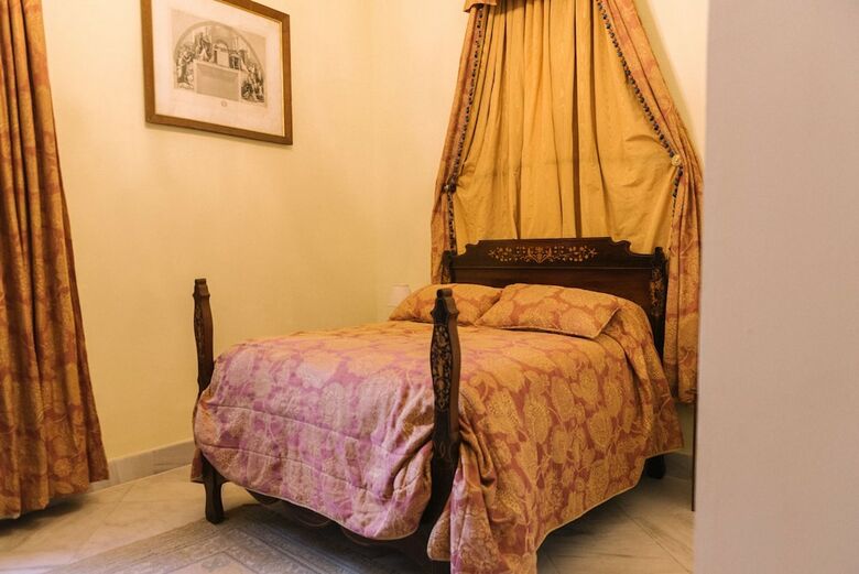 Bed & Breakfast Palacio Del Virrey Laserna