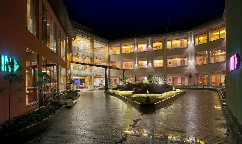Hotel Fortune Select Cedar Trail Mashobra