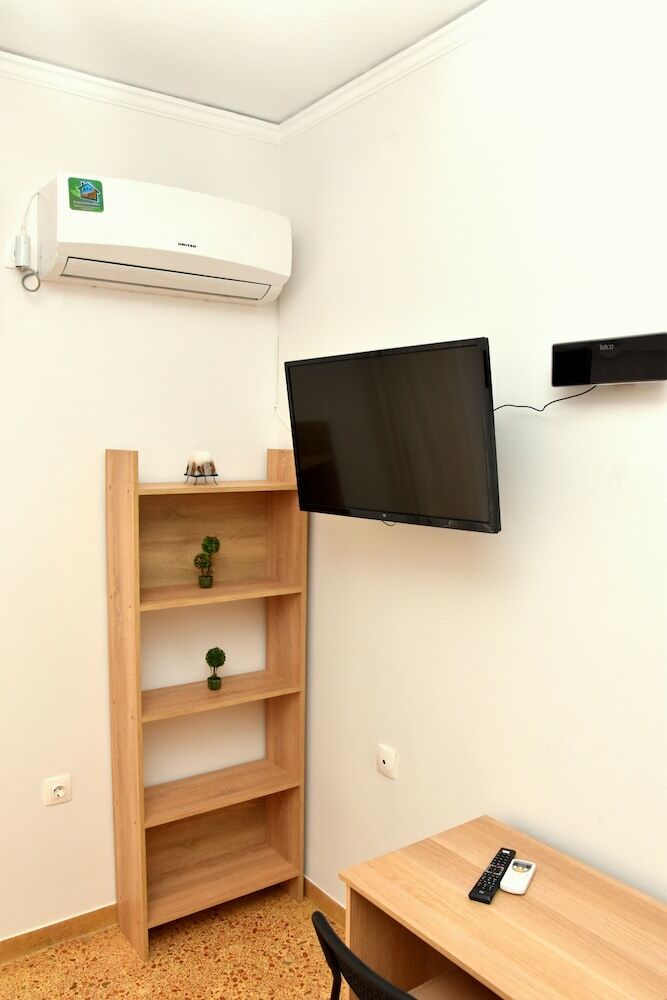Filopappou View Renovated Apartment