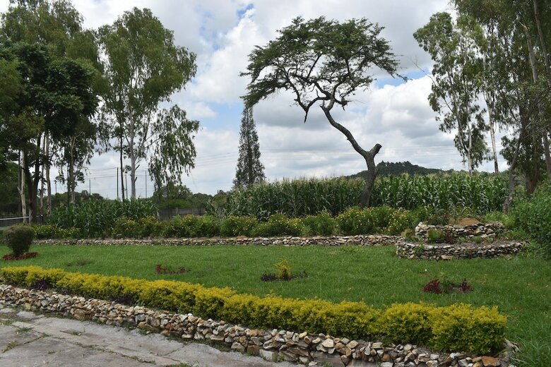 Hotel Monavale Hills Getaway