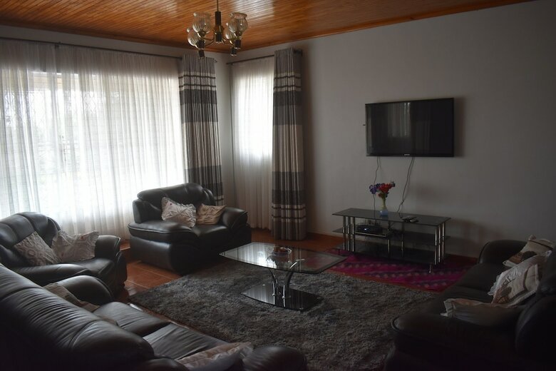 Hotel Monavale Hills Getaway