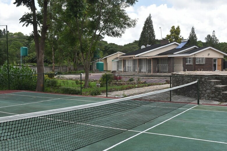 Hotel Monavale Hills Getaway