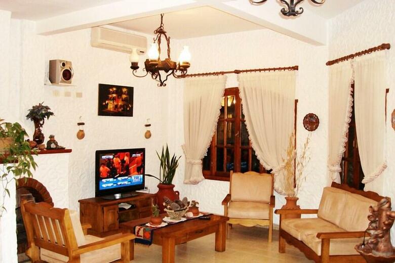 Hotel Colonial
