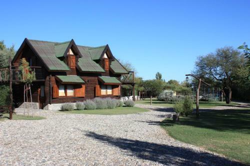 Lodge Caba�as De Tronco La So�ada