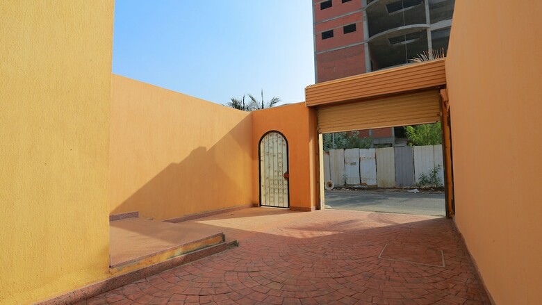 Villa Western Garden Hotel