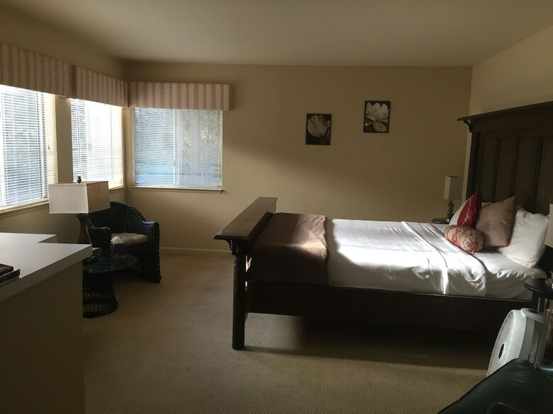 Bed & Breakfast Hidden Valley Inn
