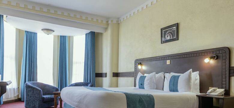 Hotel Tafaria Castle