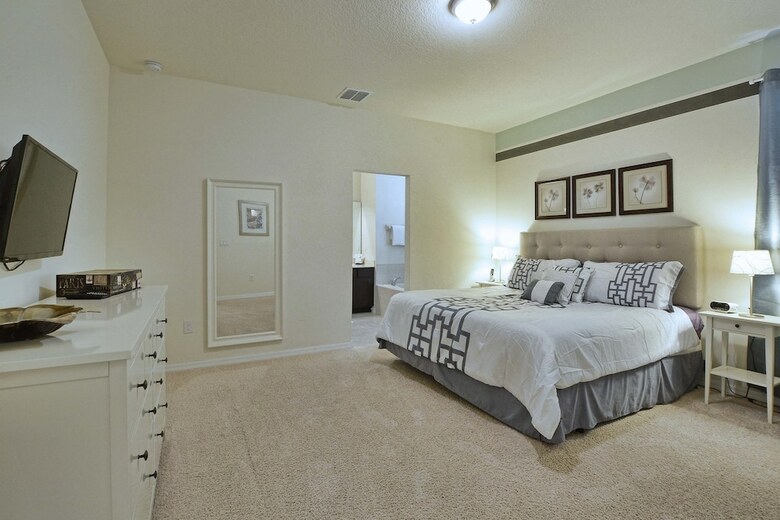 Veranda Palms- 5 Bedroom Pool Home- 1703vp