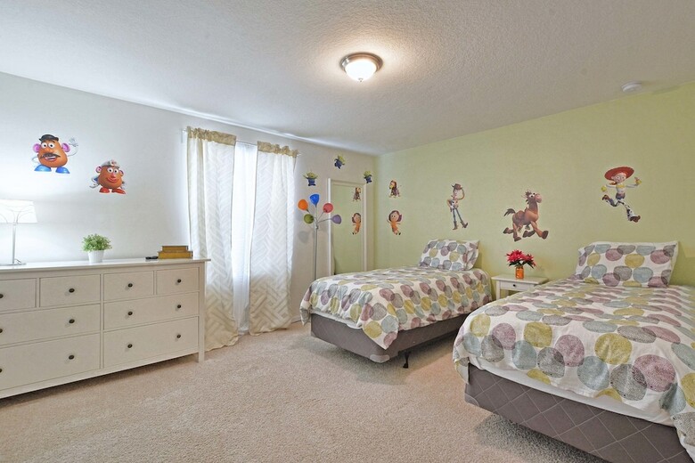 Veranda Palms- 5 Bedroom Pool Home- 1703vp