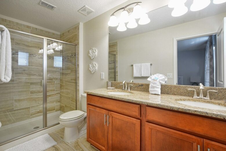 Storey Lake-6 Bedroom Pool Home-1651st