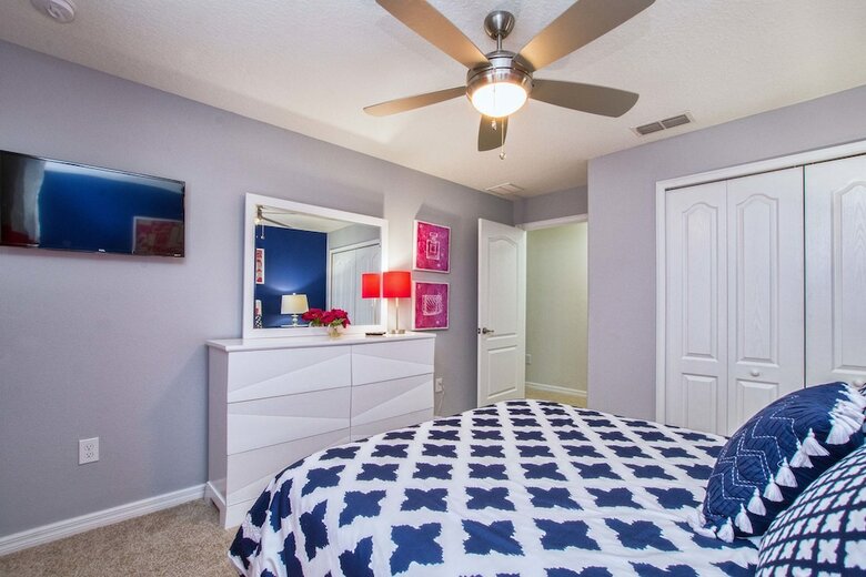 Storey Lake-4 Bedroom Townhome W/spashpool-1629st