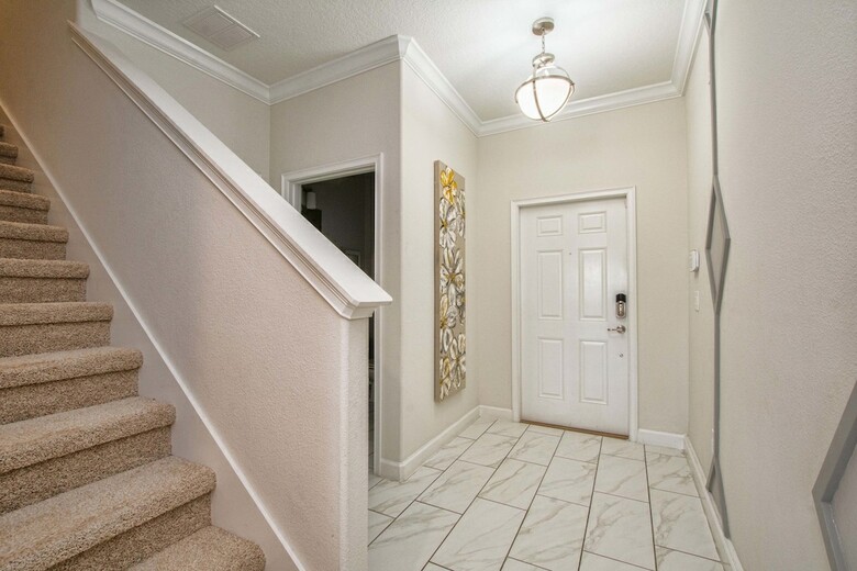 Storey Lake-4 Bedroom Townhome W/spashpool-1629st