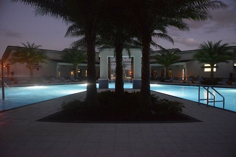 Sonoma- 7 Bedroom Pool Home- 1852sn