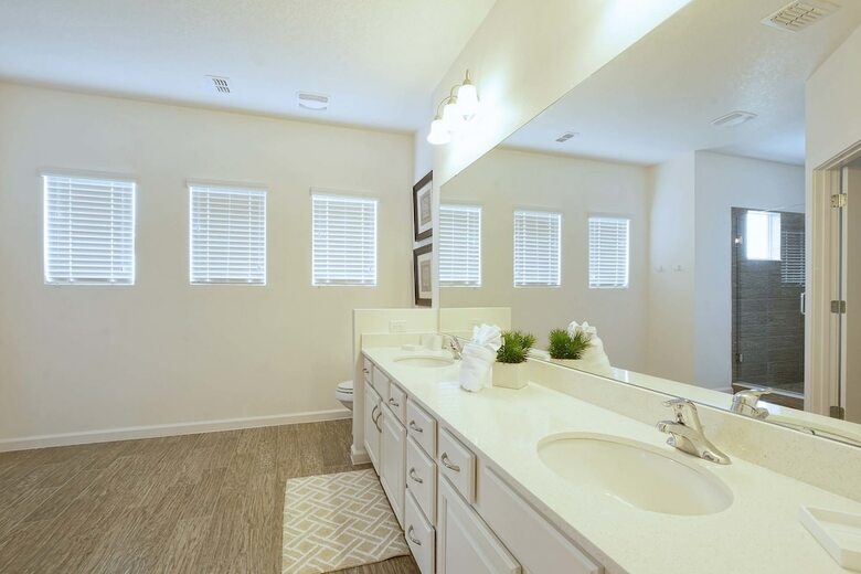 Sonoma- 7 Bedroom Pool Home- 1852sn