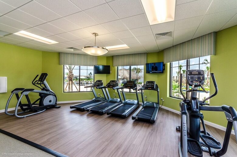 Storey Lake- 6 Bedroom Pool Home-1662st