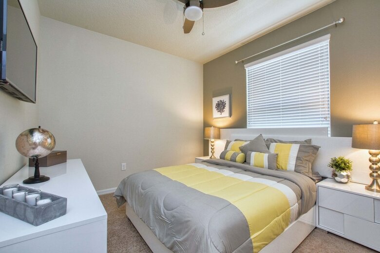 Windsor-5 Bed Townhouse W/splashpool-3808ww