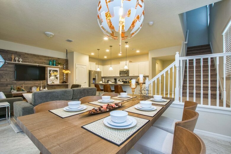 Windsor-5 Bed Townhouse W/splashpool-3808ww