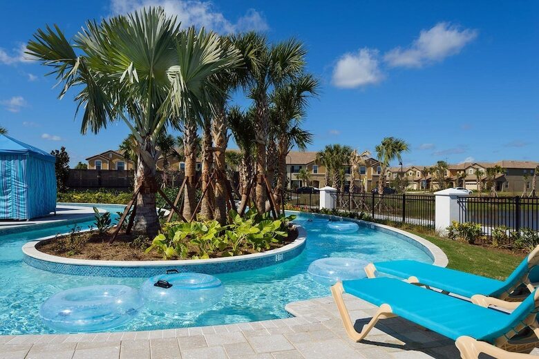 Windsor-5 Bed Townhouse W/splashpool-3808ww