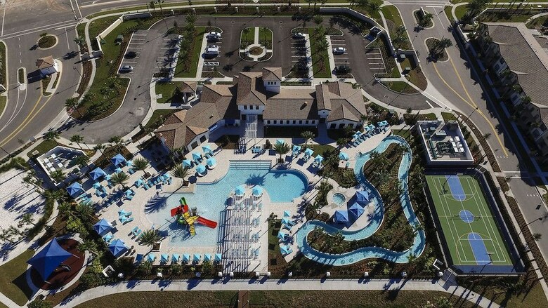 Windsor-5 Bed Townhouse W/splashpool-3808ww