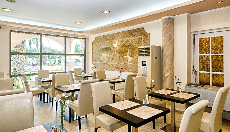 Hotel Karras Grande Resort