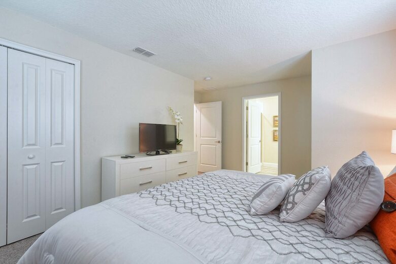 1617st