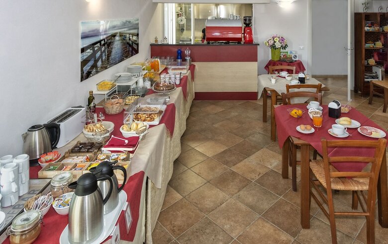 Residencia Eden Park Resort
