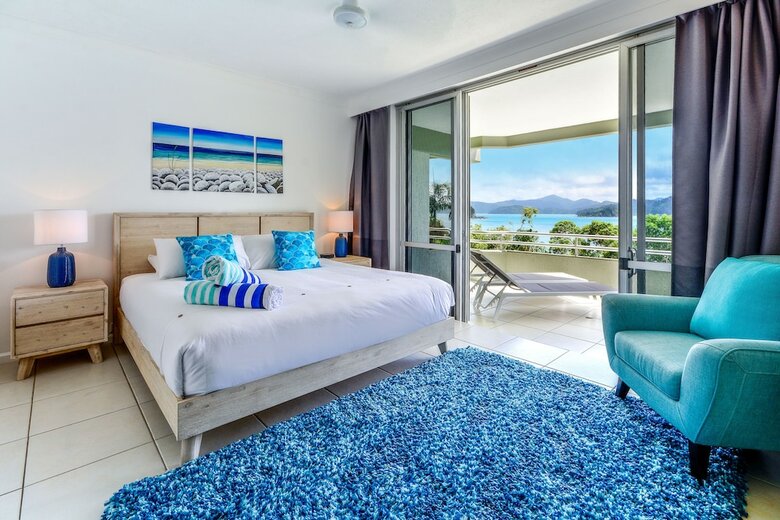 Beach Front Lagoon Lodge Apartments