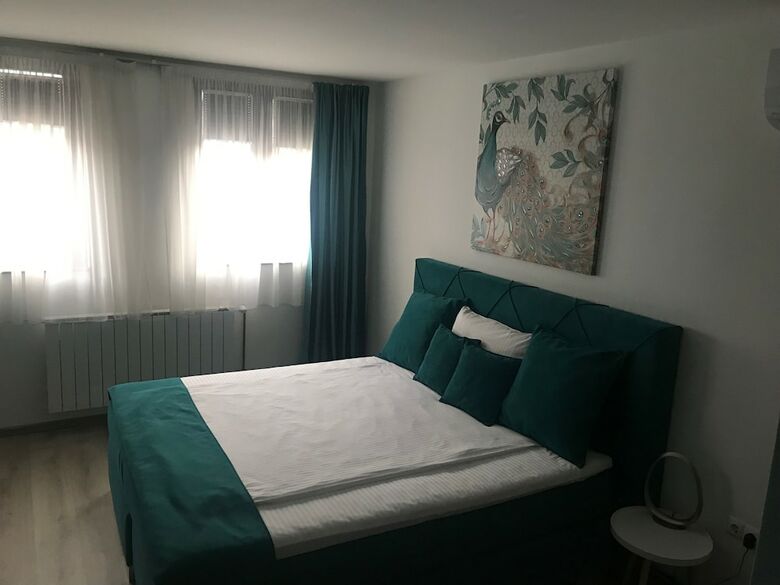 Heartland City Hotel