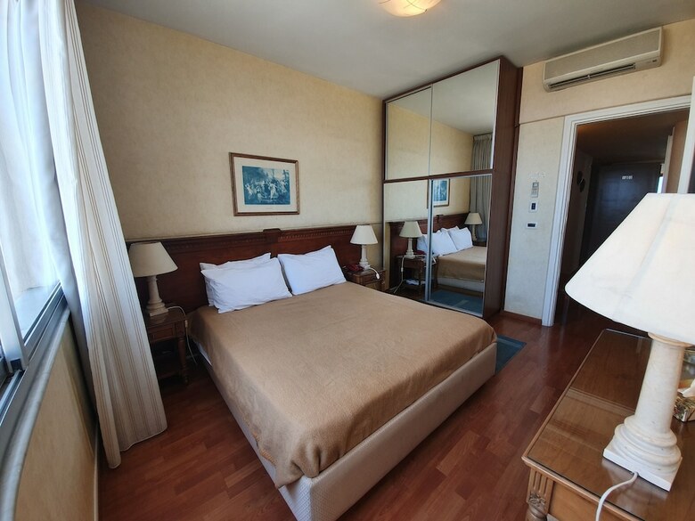 Apartamentos Holiday Home Suites