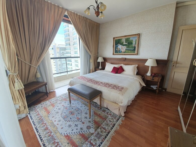 Apartamentos Holiday Home Suites