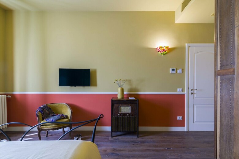 Fr�mi Boutique Rooms B&B