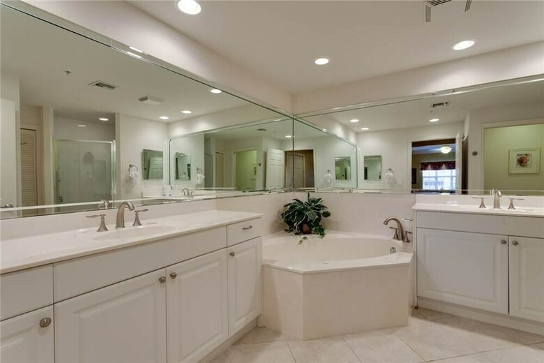 Bella Lago 241 - Three Bedroom Condo