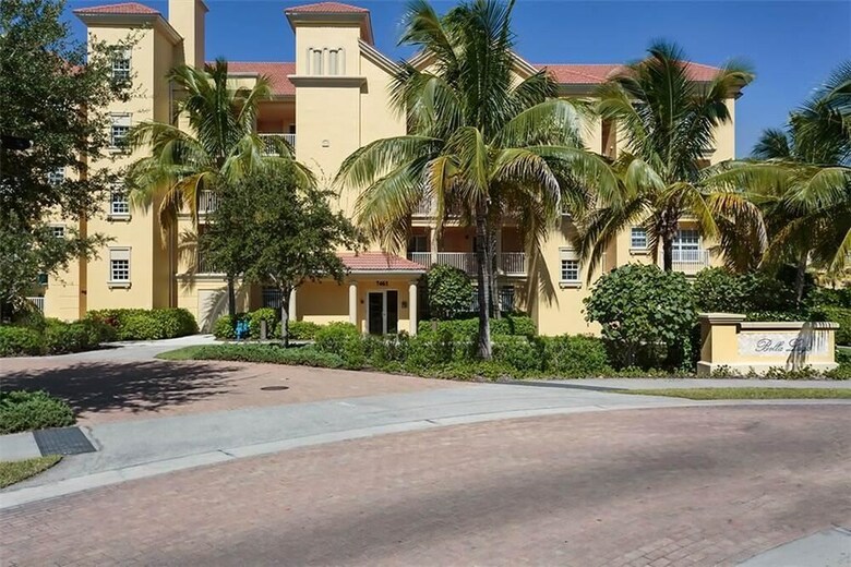 Bella Lago 241 - Three Bedroom Condo