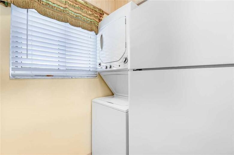 Castle Beach 103 - Two Bedroom Condo
