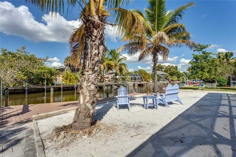 Egret Beach House - Two Bedroom Home