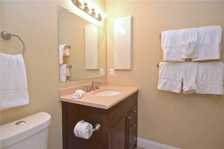 Mystic Dolphin 2 - Two Bedroom Home